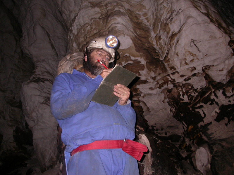 Anthony Hitchcock resurveying Ronans Well for third time DSCN8748